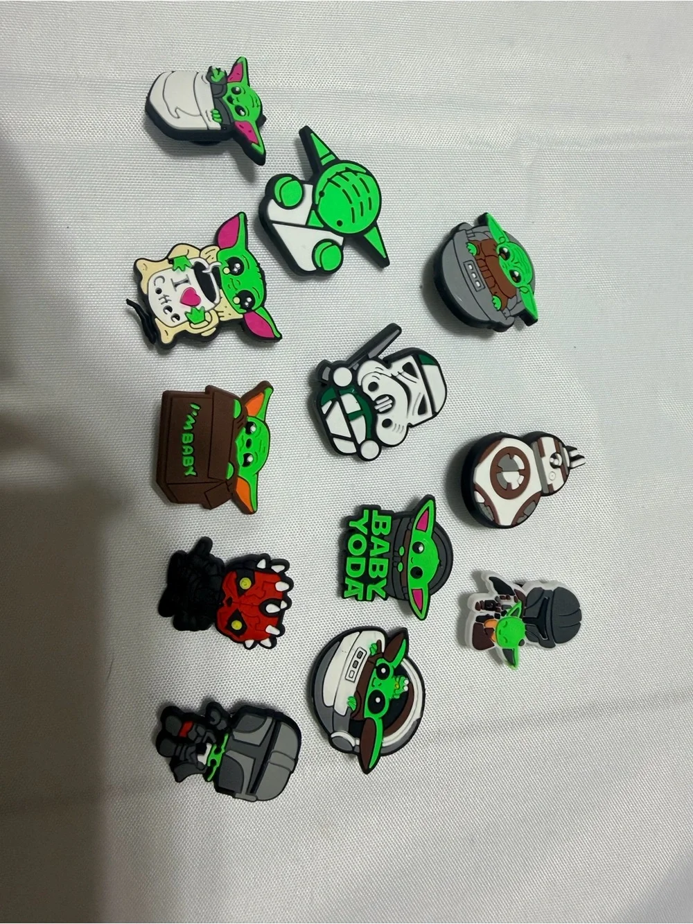 Lot of 12 Baby Yoda (Grogu) Croc Charms - Green Star Wars Theme